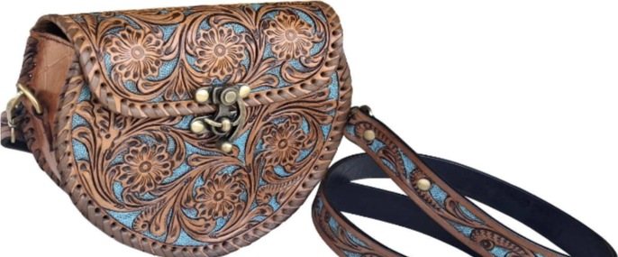 Saddle Sling with Lock by CHARAM
